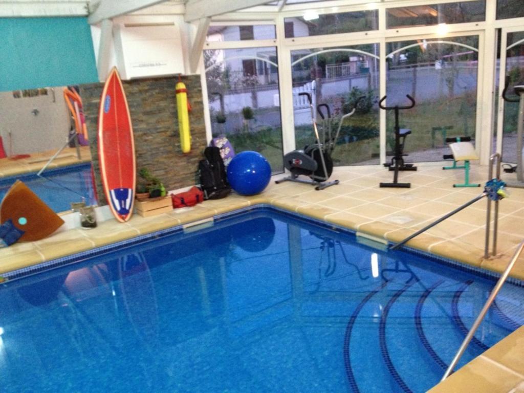 Bed and Breakfast Surf House à Léon Extérieur photo